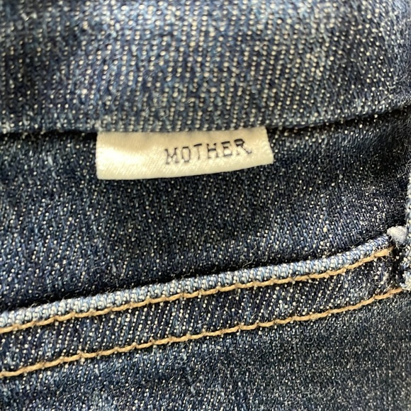 MOTHER  Jeans  . The Looker Crop Switch it Up medium dark indigo . Sz 32 waist - Picture 3 of 7